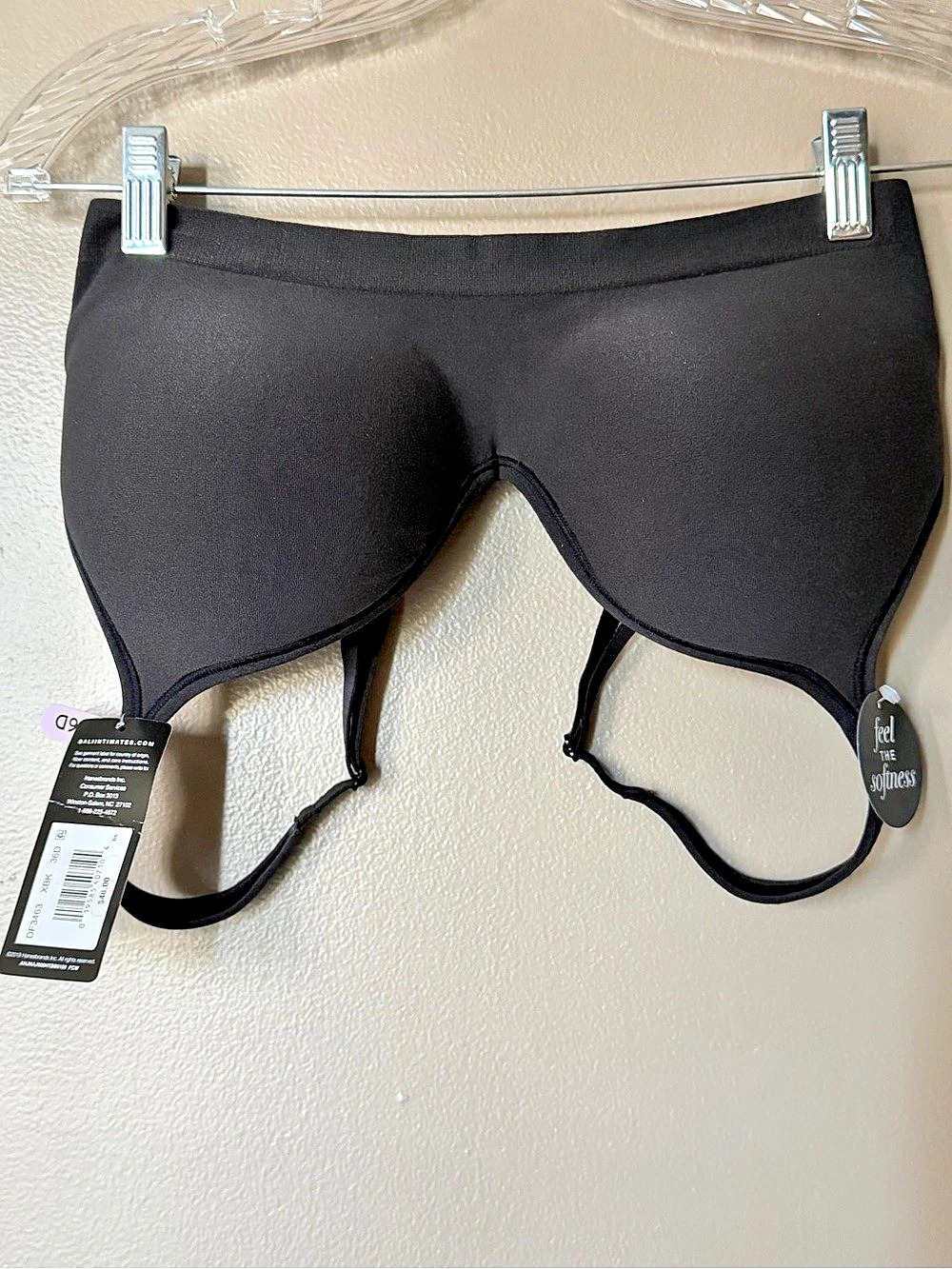 NWT Bali Comfort Revolution Wireless Bra Black Women’s 36D Adjustable Straps Sof